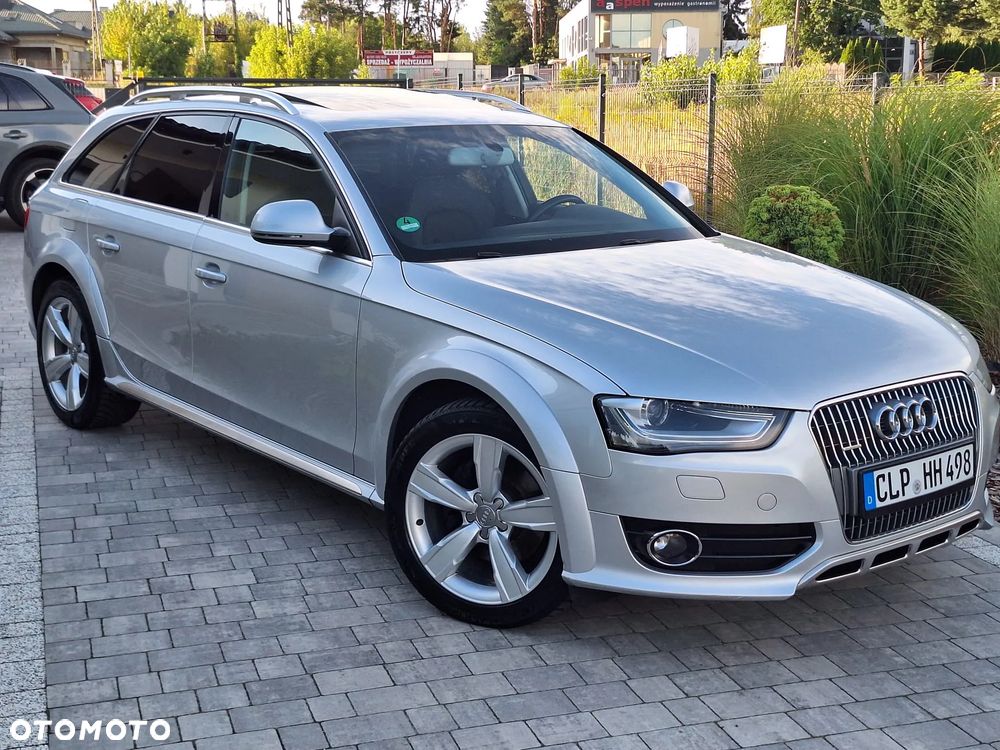 Audi A4 Allroad 2.0 TFSI S tronic - 32