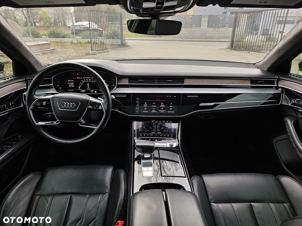Audi A8 - 23