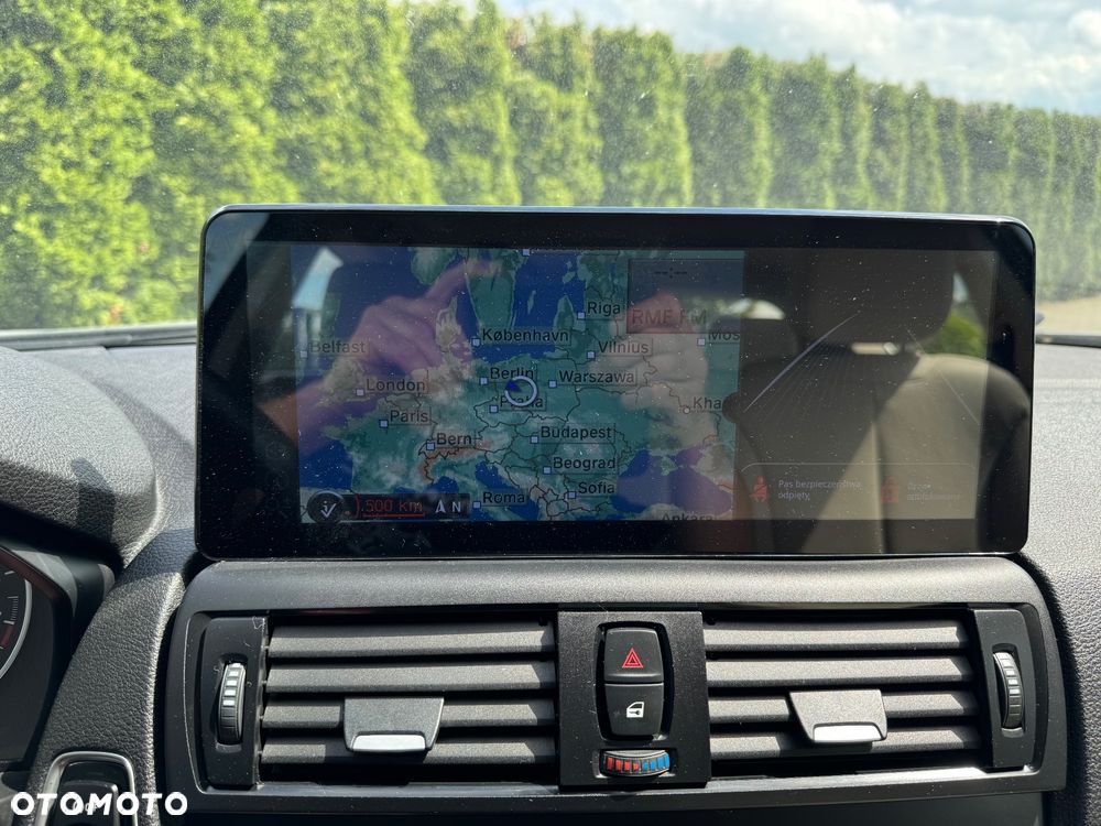 BMW Seria 1 - 2