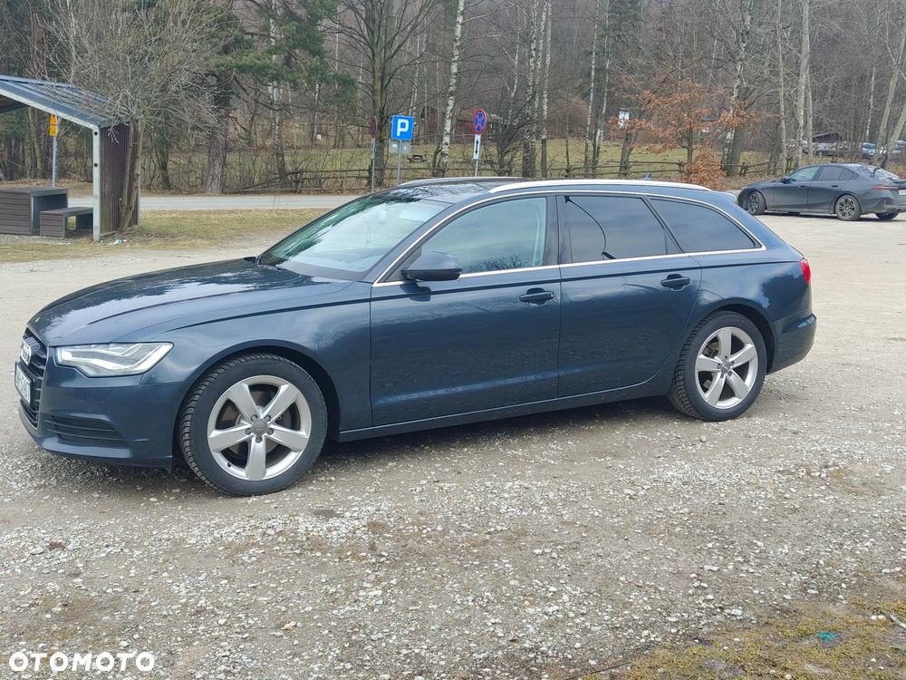 Audi A6 Avant - 11