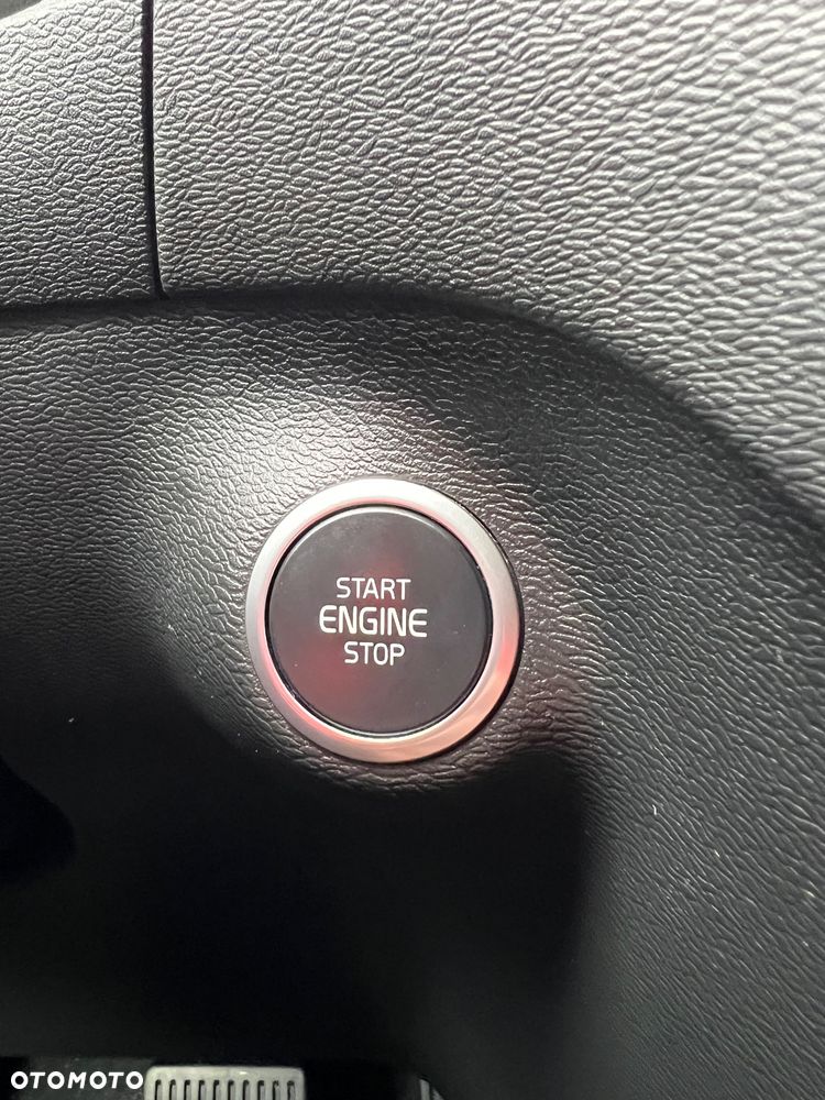 Volvo XC 40 T3 Geartronic Momentum Pro - 20