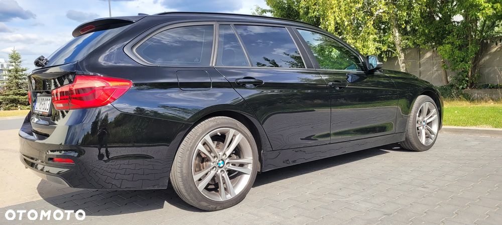 BMW Seria 3 318d - 4