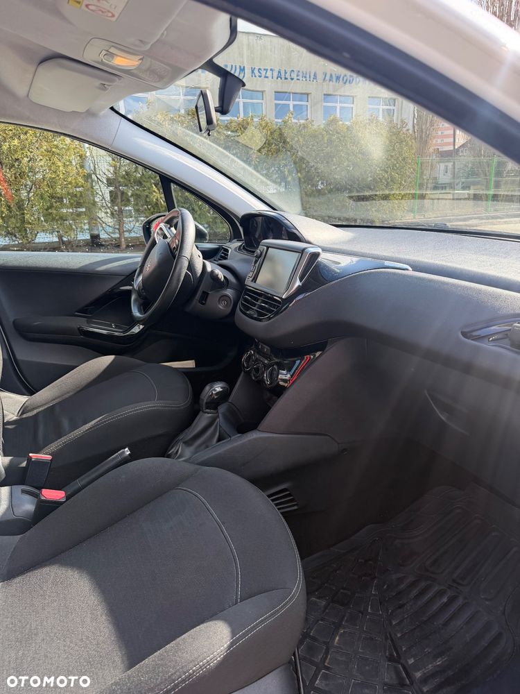 Peugeot 208 PureTech 68 Active - 7