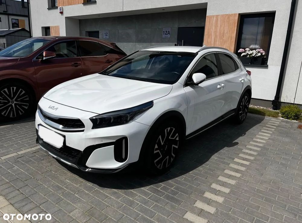 Kia XCeed 1.5 T-GDI Business Line DCT - 1