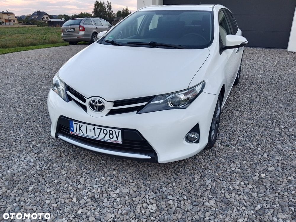Toyota Auris 1.33 Dual-VVT-i Comfort - 28