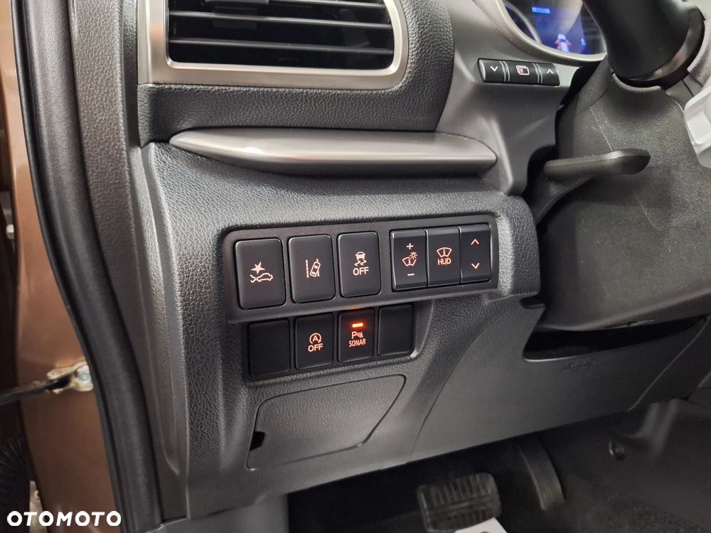 Mitsubishi Eclipse Cross ver-2-0-2wd-diamant-edition - 30