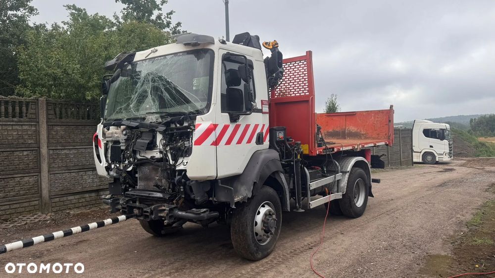 Renault D 16 / 4X4 / WYWROTKA + HDS AHIAB 111 BS-2 HIDUO / MAX UDŹWIG 4650 KG / STEROWANIE RADIOWE / - 2