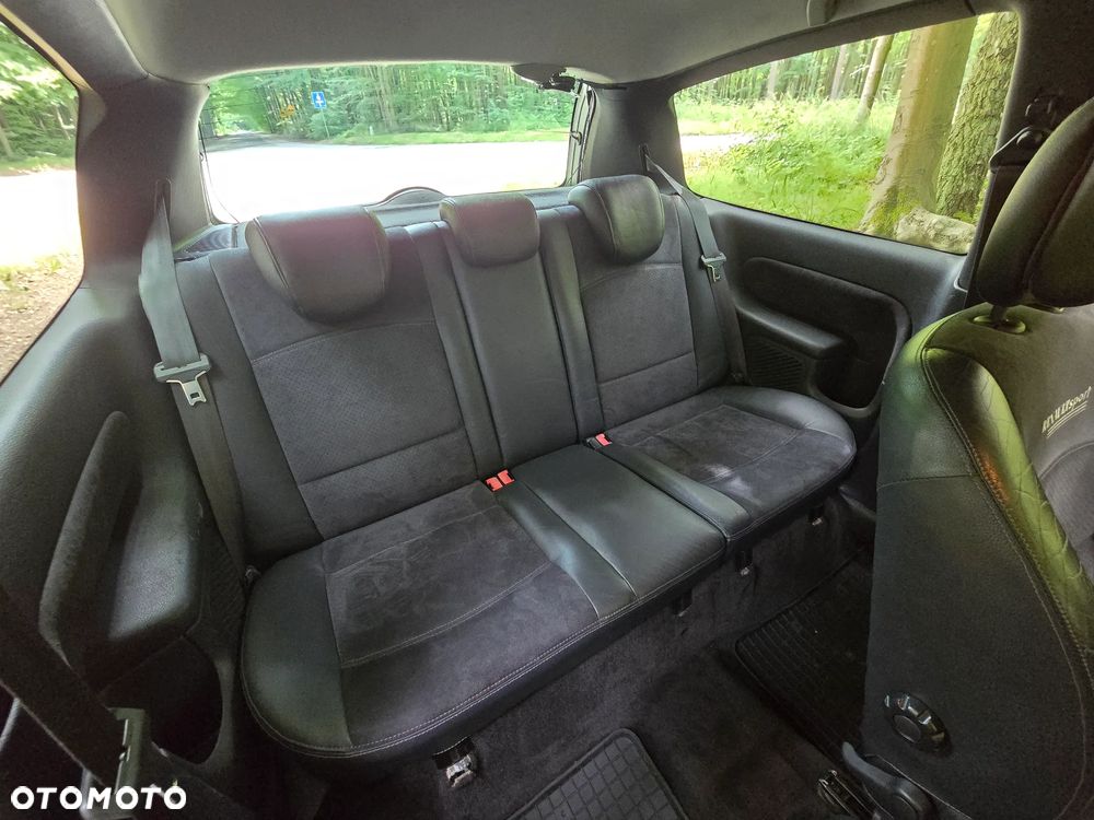 Renault Clio - 11