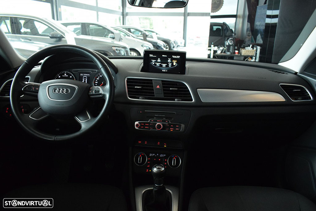 Audi Q3 2.0 TDI Sport - 31