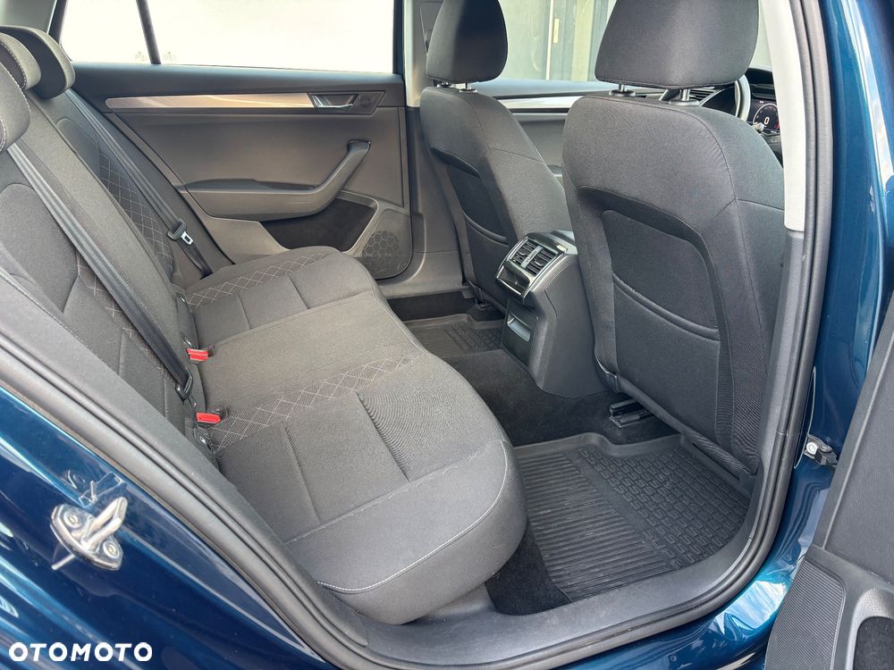 Skoda Superb - 36