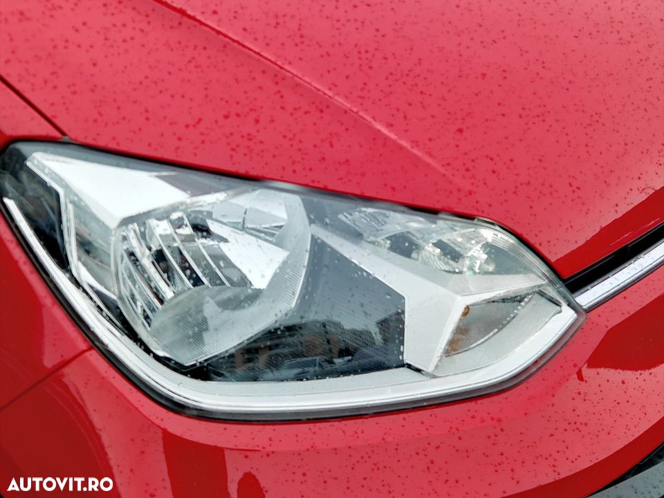 Volkswagen up! - 9