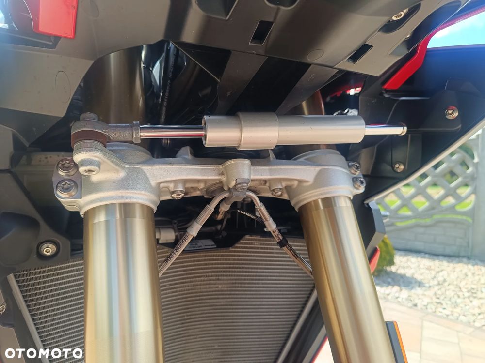BMW XR - 16