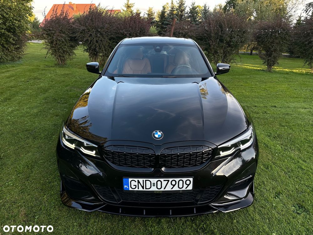 BMW Seria 3 330i M Sport - 33