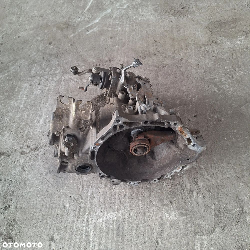 SKRZYNIA BIEGOW TOYOTA YARIS VERSO 1.3 Y91213198 - 2