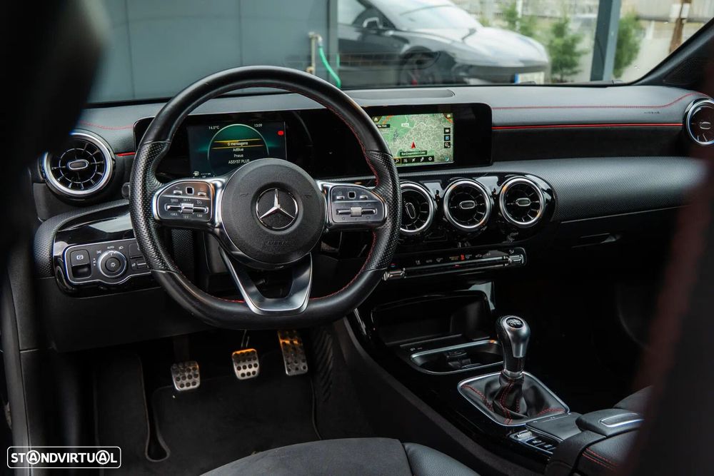 Mercedes-Benz CLA 180 - 8
