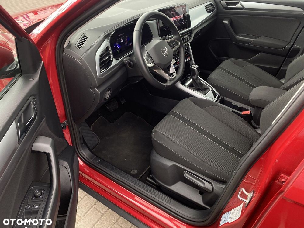 Volkswagen T-Roc - 9