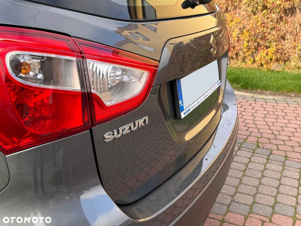 Suzuki SX4 - 10