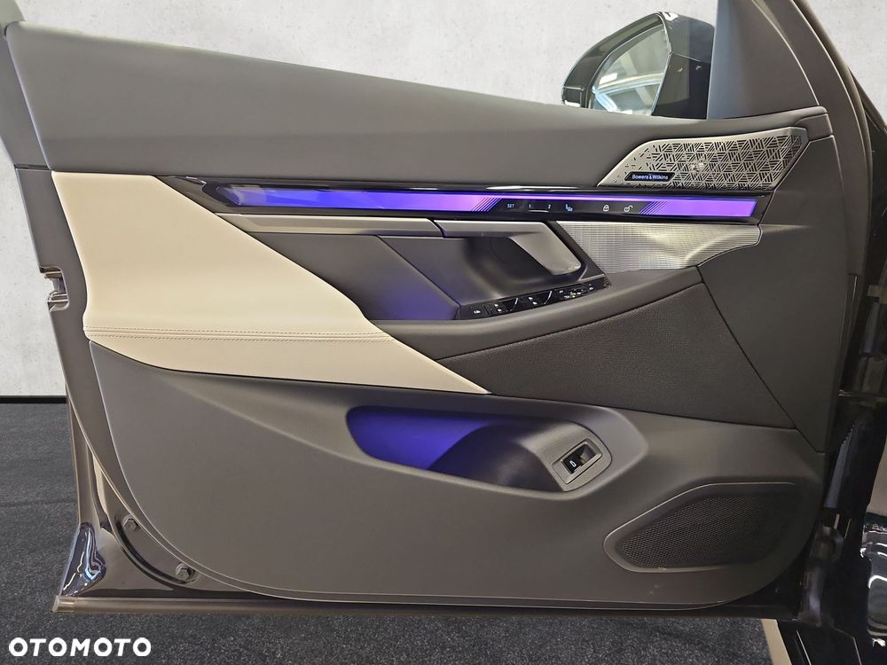 BMW Seria 5 - 16