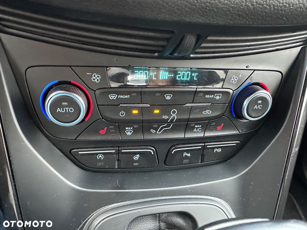 Ford Kuga 2.0 TDCi 4x4 ST-Line - 6