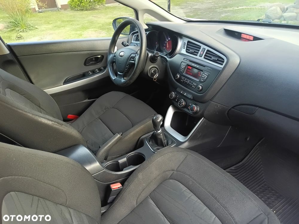 Kia Ceed 1.6 CRDi M - 31