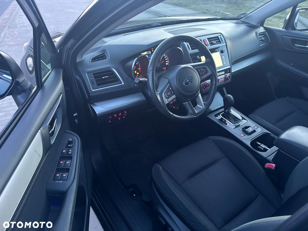 Subaru Outback 2.0D Active Lineartronic - 16