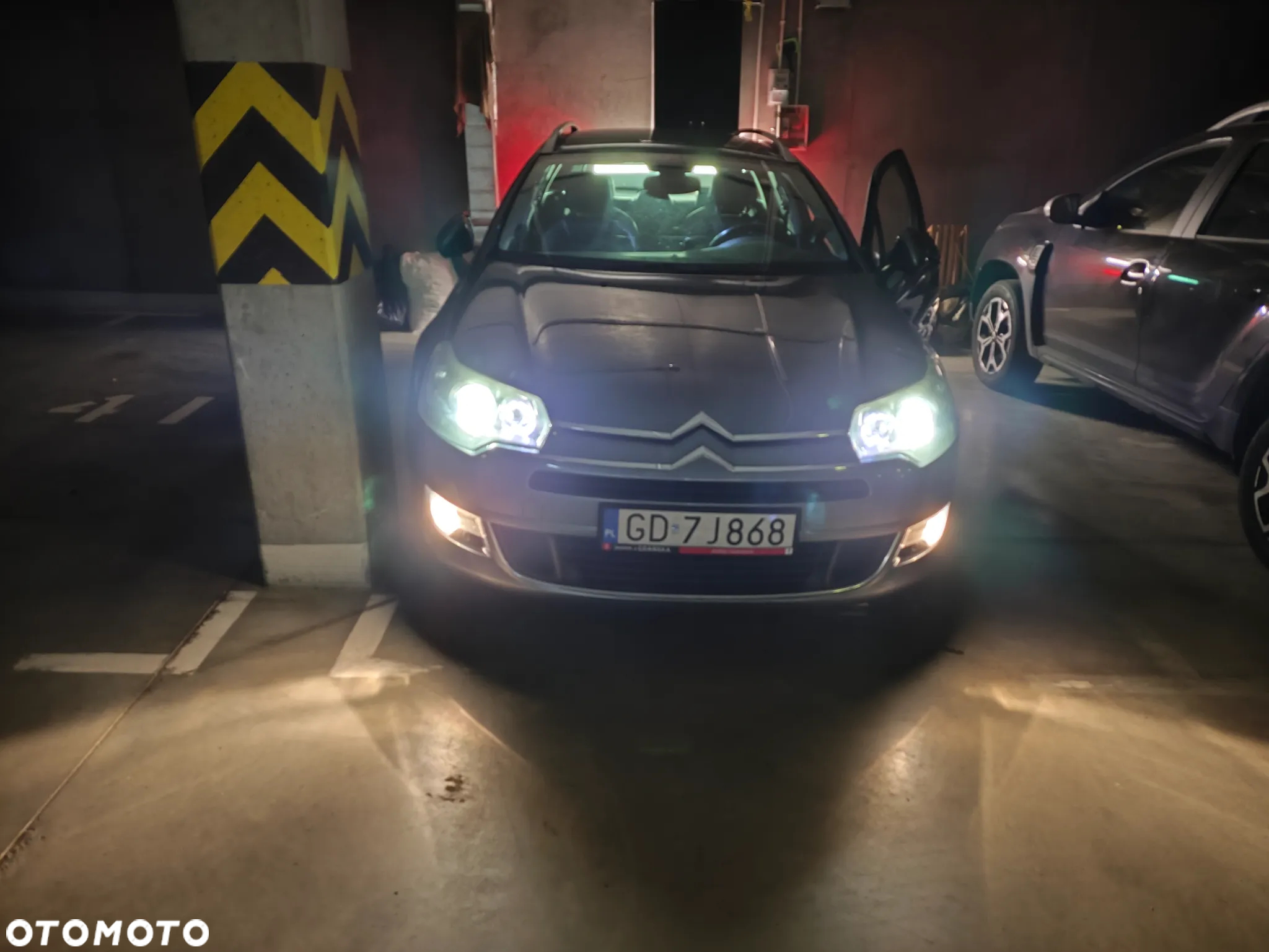 Citroën C5 Tourer HDi 165 FAP Exclusive - 4