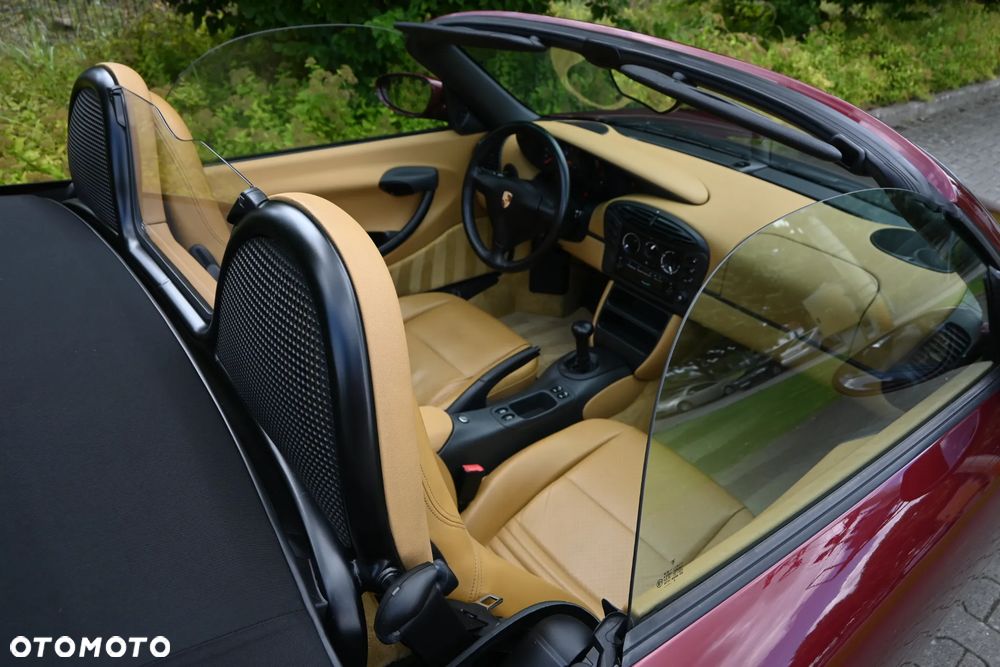 Porsche Boxster - 6