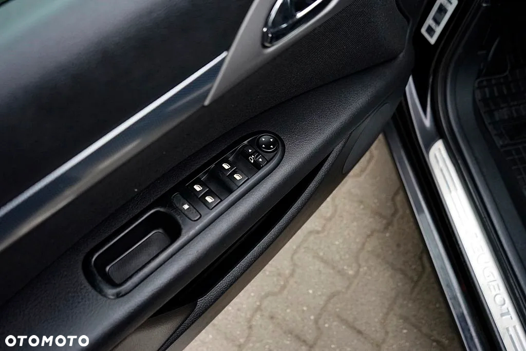 Peugeot 407 SW HDi 135 - 16