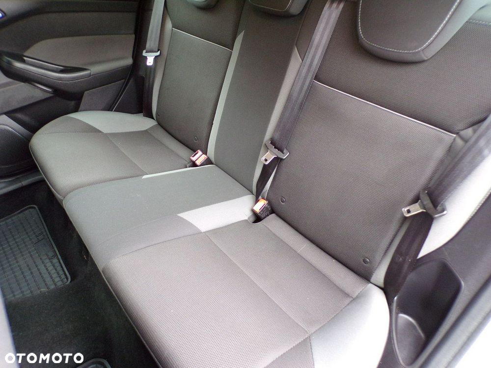Ford Focus - 29