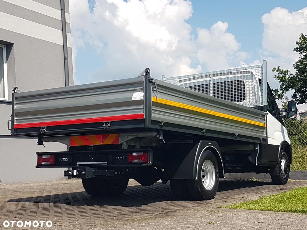 Iveco 70C18 WYWROTKA 3 STRONNA KIPER 4,0x2,2 BLIŹNIAKI 7 TON KLIMA HAK MANUAL 6-BIEGÓW - 29