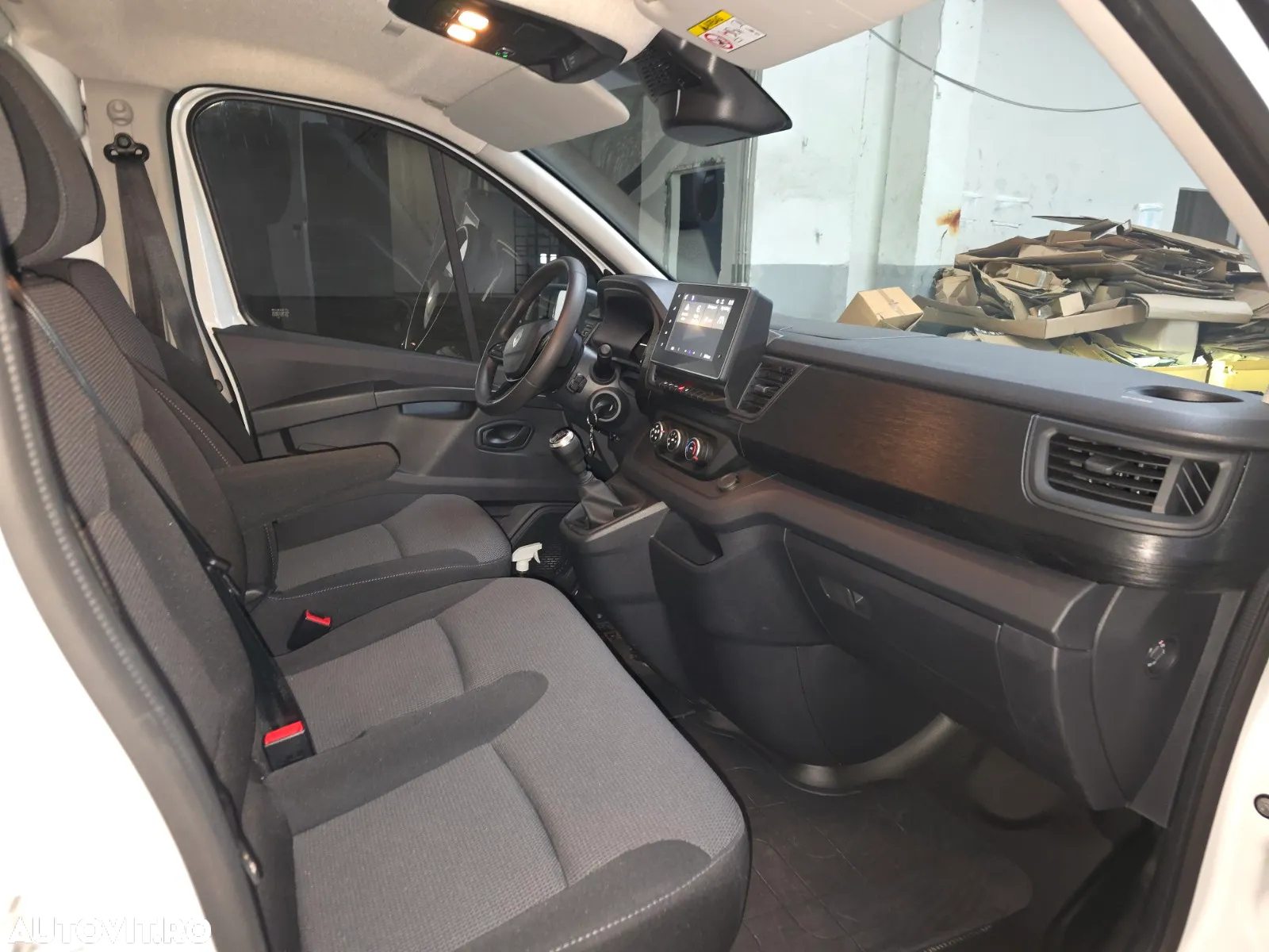 Renault TRAFIC - 18