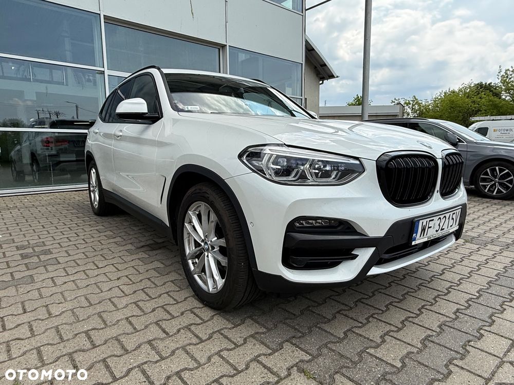 BMW X3 xDrive20d xLine - 39