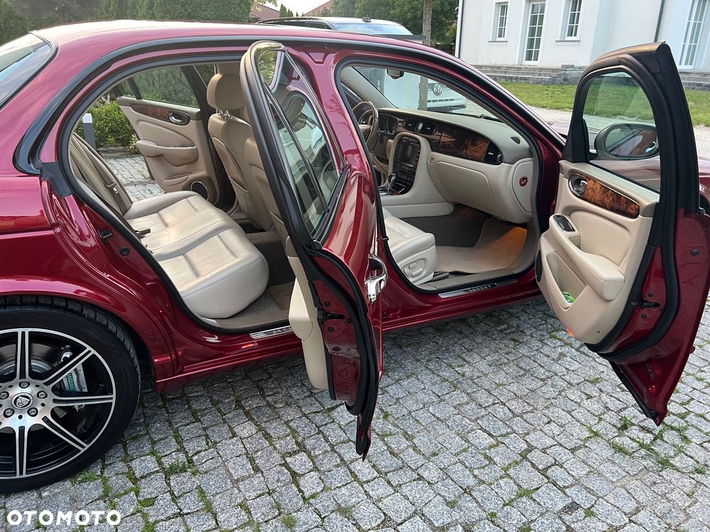 Jaguar XJR Standard - 7