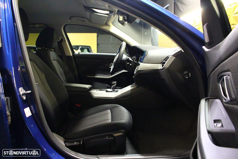 BMW 320 e Line Sport Auto - 16