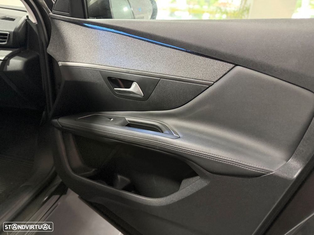 Peugeot 3008 1.5 BlueHDi Active Pack EAT8 - 15