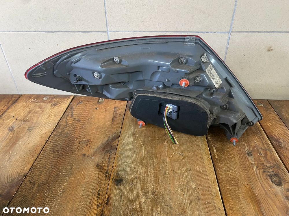 MERCEDES 213 lampa tylna prawa led - 2