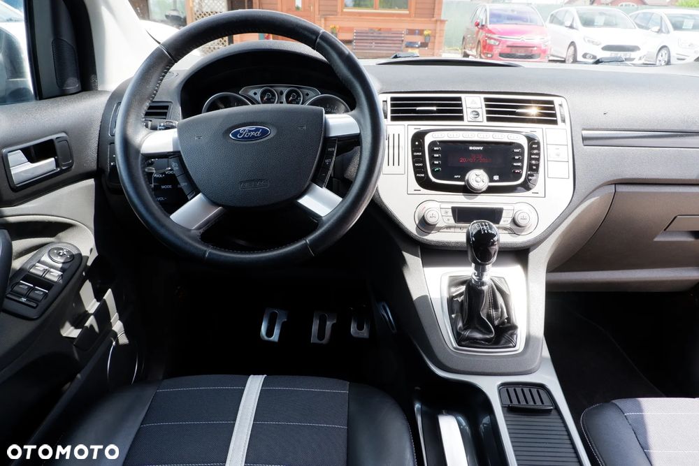 Ford Kuga 2.0 TDCi 4WD Titanium - 15
