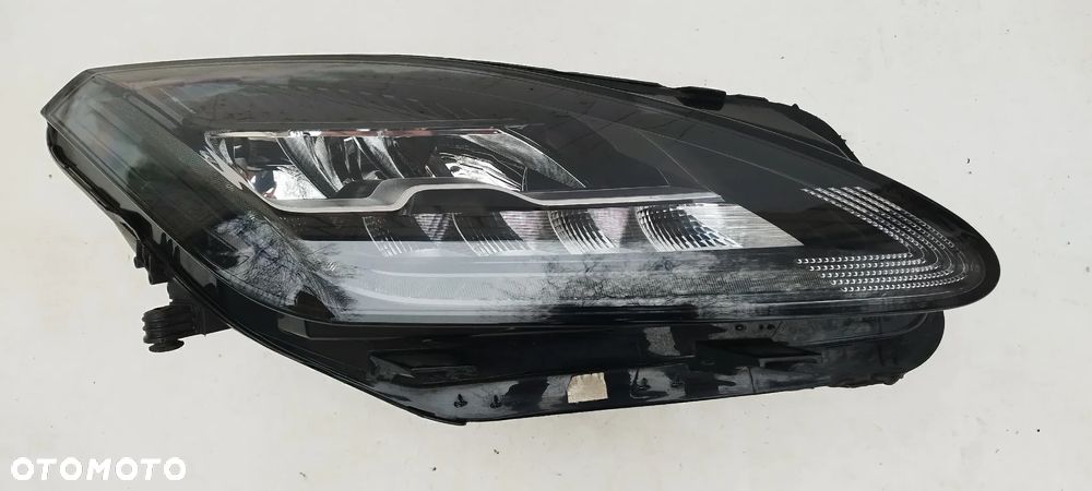 Jaguar E Pace E-Pace 2017- X540 Prawy Mid Led Oryginał J9C3-13W029-EC - 3