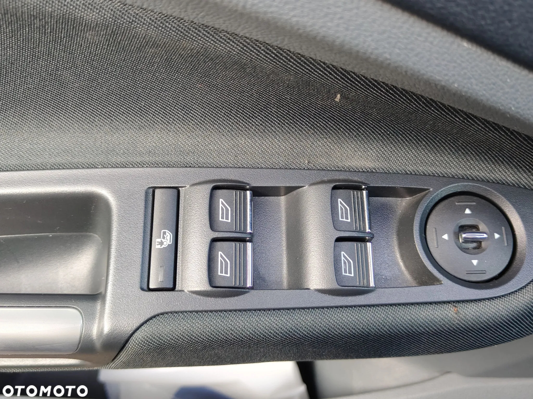 Ford C-MAX 1.6 EcoBoost Start-Stop-System Titanium - 12