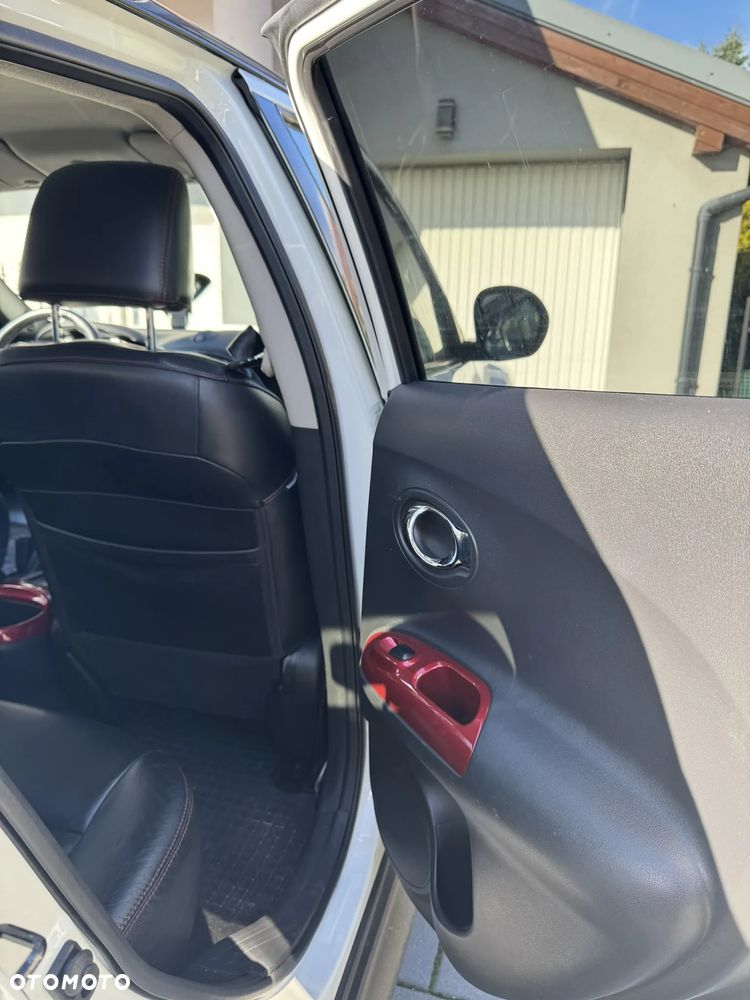 Nissan Juke 1.6 Visia - 27