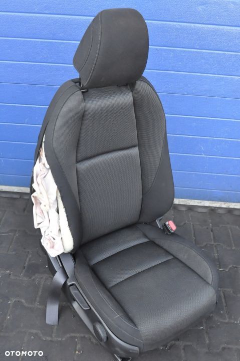 MAZDA CX-30 FOTELE KANAPA BOCZKI 21R - 8