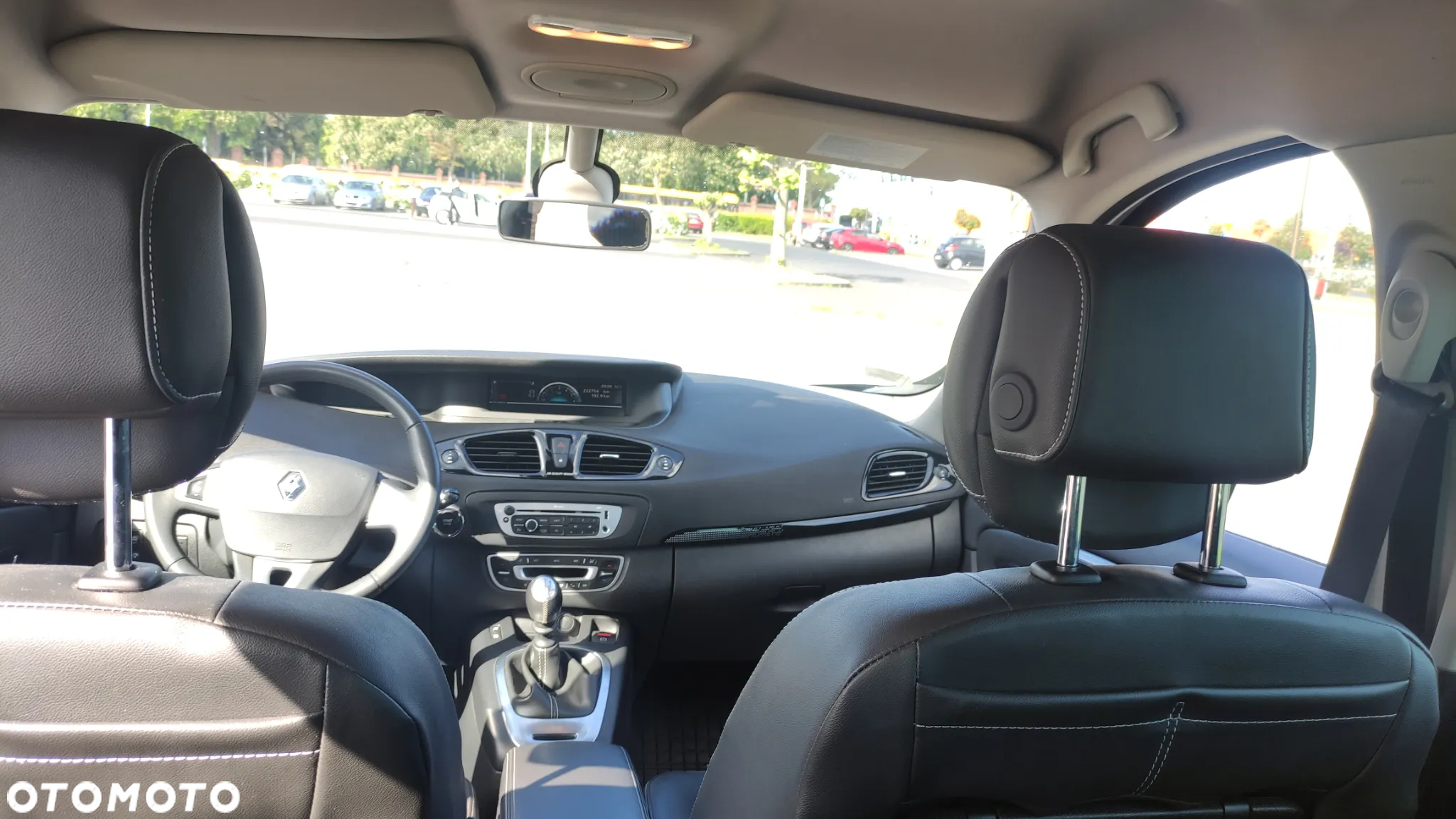 Renault Scenic - 22
