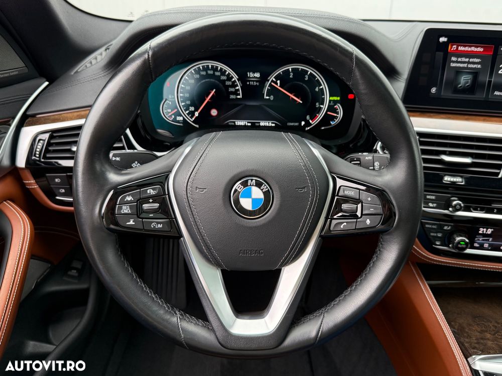 BMW Seria 5 520d Touring Aut. Luxury Line - 12