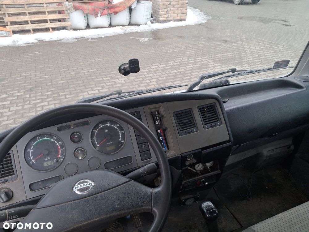 Nissan Inny - 7