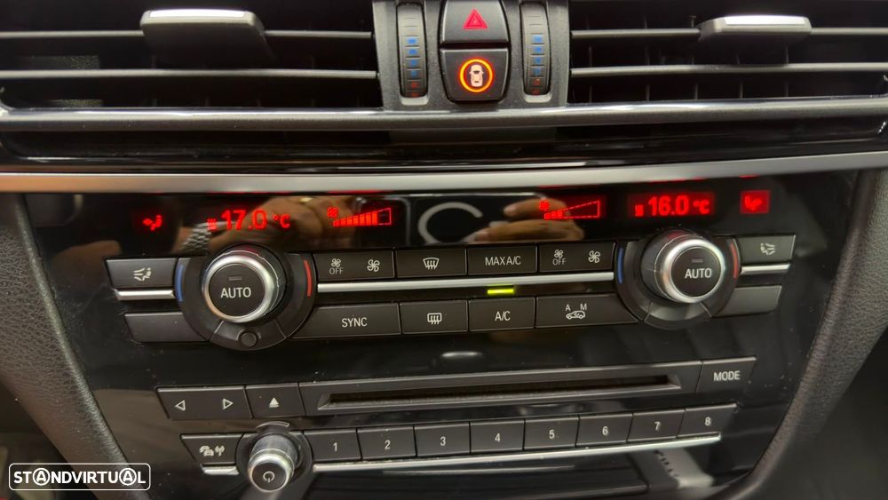 BMW X5 25 d sDrive Comfort 7L - 29