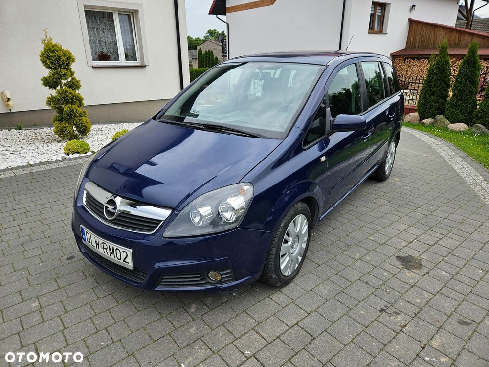 Opel Zafira - 2