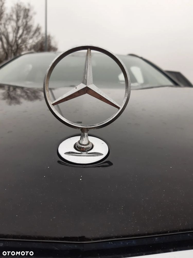 Mercedes-Benz Klasa E - 19