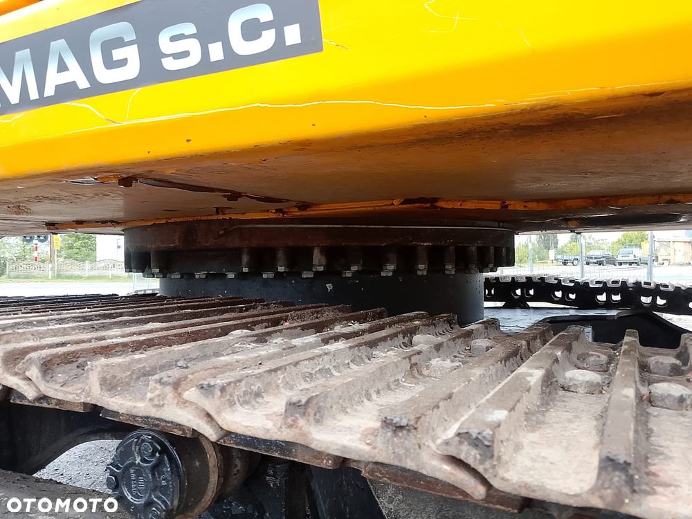 JCB 220XLC - 7