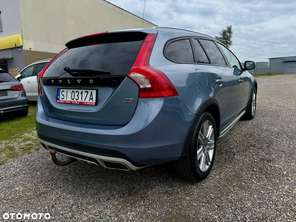 Volvo V60 Cross Country - 6