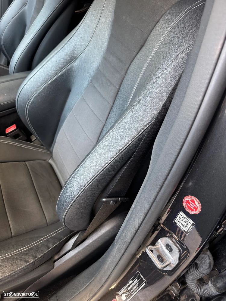 Mercedes-Benz E 300 Bluetec Hybrid Avantgarde - 11